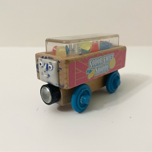 Thomas & Friends Wooden Gumdrop Car Train Sodor Sweet Shoppe - Picture 1 of 14